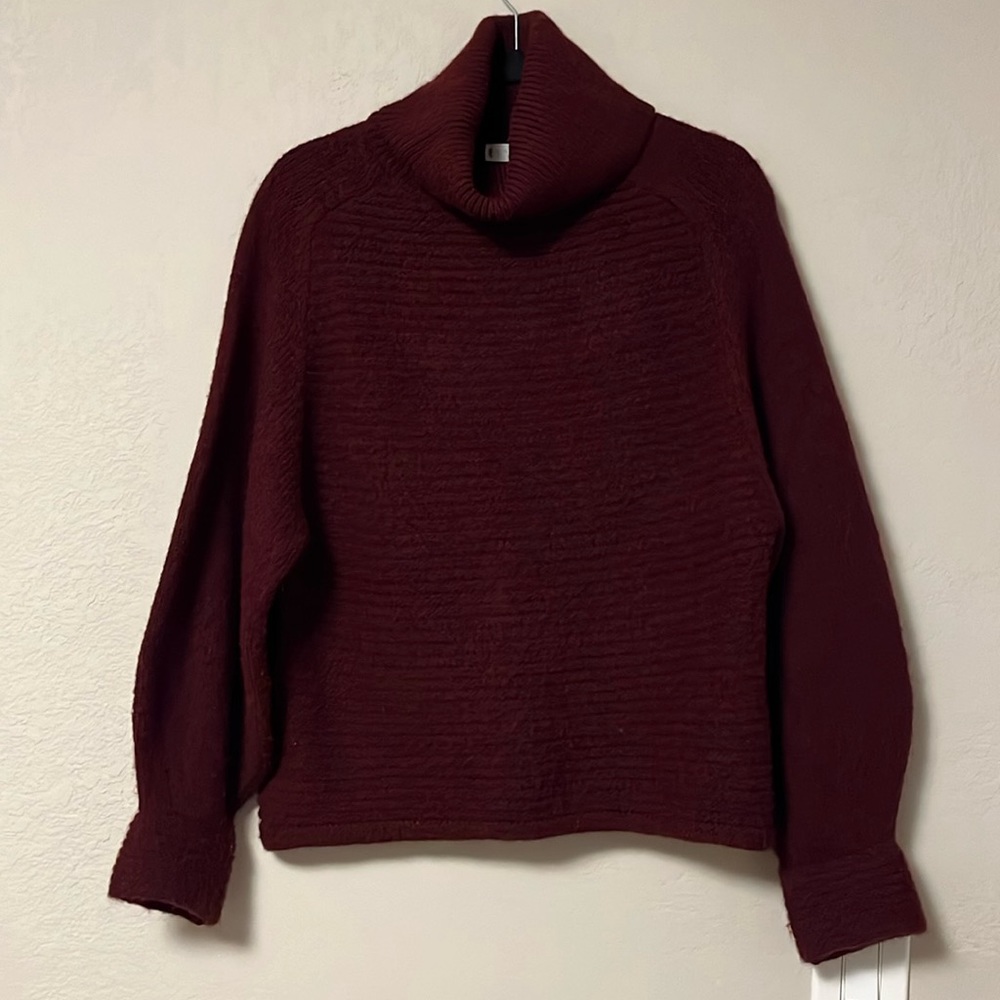 Mango Sweater - Medium